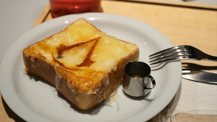 Trải qua Cafe Assassin Creed Shadows ở Harajuku
